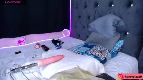 Henry   online show from 12-21-24, 07:35