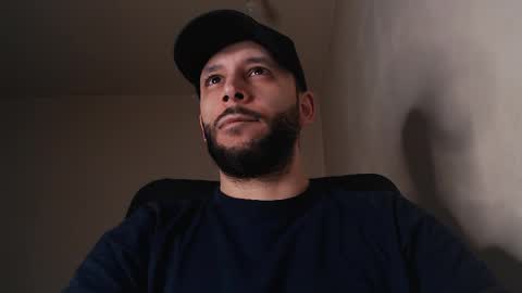 HenryAxe online show from 04-30-26, 11:05