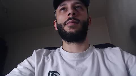 HenryAxe online show from 06-19-26, 01:15
