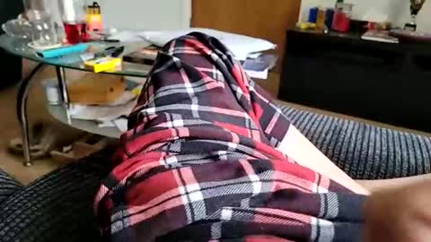 Henrybones online show from 10-25-25, 08:22