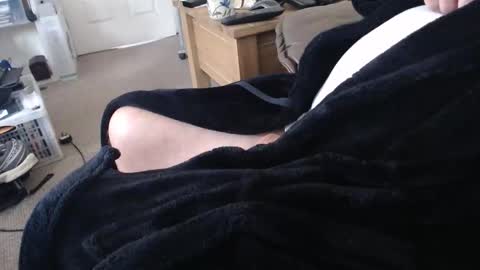 Snapshot of henryjxxx chatting on 05-06-26, 09:36 henryjxxx online show from 05-06-26, 09:36