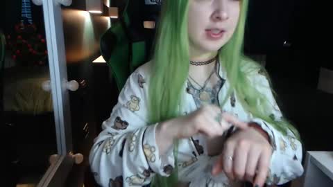 Hentaishiing online show from 01-26-25, 12:22