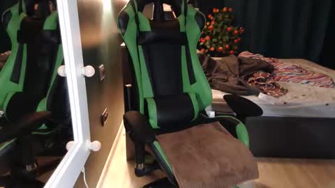 Hentaishiing online show from 10-03-25, 11:57