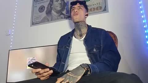 Henzeld online show from 04-18-26, 03:32