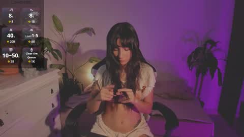 Hello I am Valentina independent Colombian model I love sensuality and pleasure welcome online show from 10-01-25, 05:35