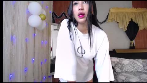 HERA online show from 12-22-25, 08:06