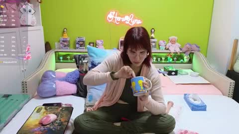 HeraLuna  online show from 02-19-26, 09:44