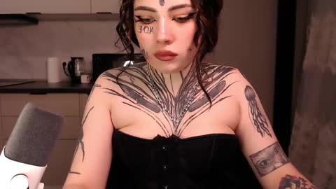 dirty Diana online show from 02-16-25, 06:21