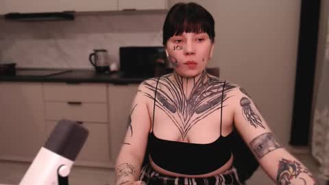 dirty Diana online show from 02-28-25, 05:26