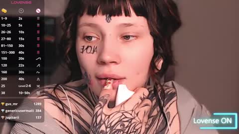 Snapshot of herbal_helpmepls chatting on 03-08-25, 04:12 dirty Diana online show from 03-08-25, 04:12