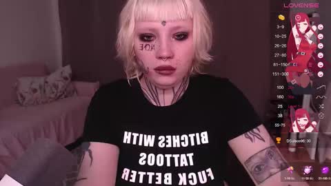 Snapshot of herbal_helpmepls chatting on 09-12-25, 07:03 dirty Diana online show from 09-12-25, 07:03