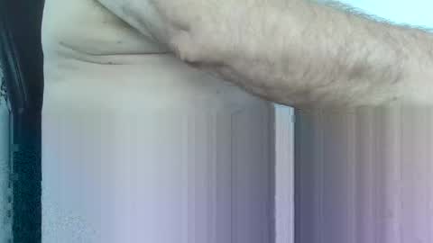 Snapshot of herbee510 chatting on 11-14-25, 05:55 herbee510 online show from 11-14-25, 05:55