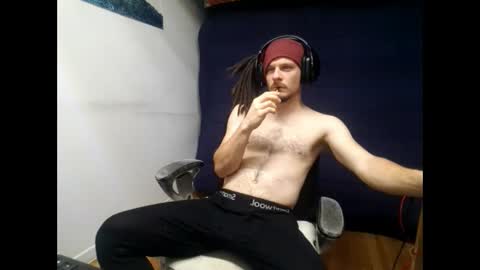 Snapshot of herbigo4 chatting on 12-11-24, 07:14 herbigo88 snaap online show from 12-11-24, 07:14