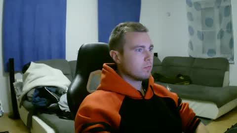 John Pearl online show from 02-10-25, 07:28