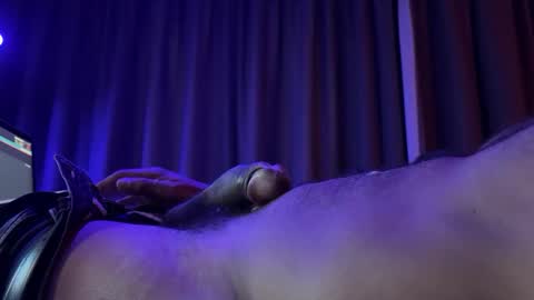 hereforyou29139 online show from 09-17-25, 05:14