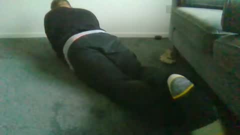 heretoserveyouall online show from 11-11-25, 03:34