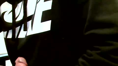 Snapshot of heretost chatting on 12-17-24, 10:55 mr D online show from 12-17-24, 10:55