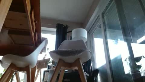 Snapshot of hering76 chatting on 11-16-25, 02:00 hering76 online show from 11-16-25, 02:00