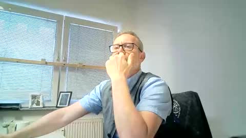 hering76 online show from 05-28-26, 05:49
