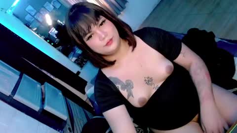 hermaphrodite199x online show from 05-09-26, 01:44