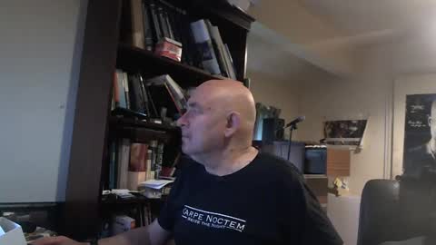 Snapshot of hermeneutika chatting on 12-05-24, 10:44 mature online show from 12-05-24, 10:44