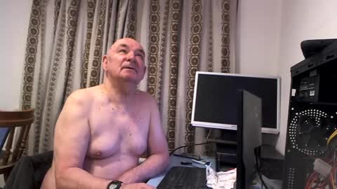 Snapshot of hermeneutika chatting on 01-01-25, 06:05 mature online show from 01-01-25, 06:05