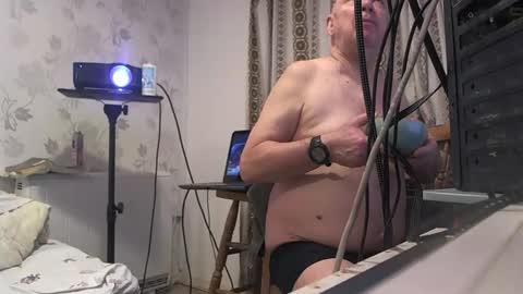 Snapshot of hermeneutika chatting on 11-04-25, 06:01 mature online show from 11-04-25, 06:01