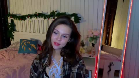 Nicole online show from 03-05-26, 09:11