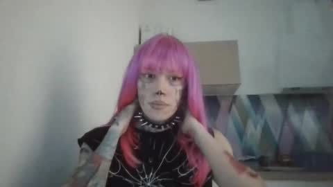 Snapshot of hermosa666 chatting on 12-18-25, 08:53 SatanGirl online show from 12-18-25, 08:53