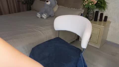 Maryana online show from 12-03-25, 06:54