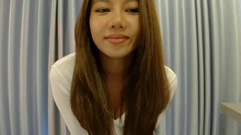 Snapshot of hersheys_aran chatting on 03-17-26, 05:55 Aran online show from 03-17-26, 05:55