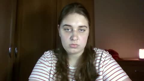 hess_luna_ online show from 09-18-25, 09:11