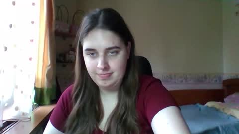 hess_luna_ online show from 11-18-25, 10:09