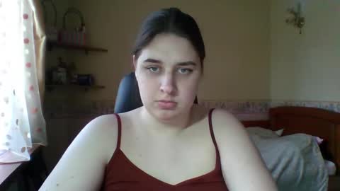 hess_luna_ online show from 02-16-26, 10:00