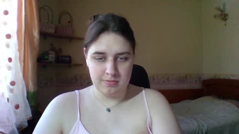 hess_luna_ online show from 04-27-26, 09:07