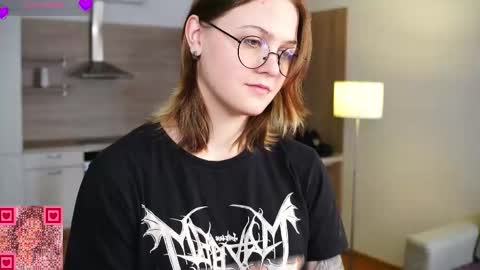 Sally online show from 10-06-25, 06:33