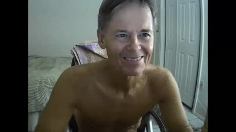 hewes1 online show from 10-21-25, 09:21