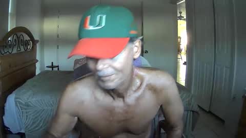 hewes1 online show from 01-08-26, 10:01