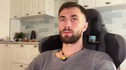 Arnold online show from 11-13-25, 09:36