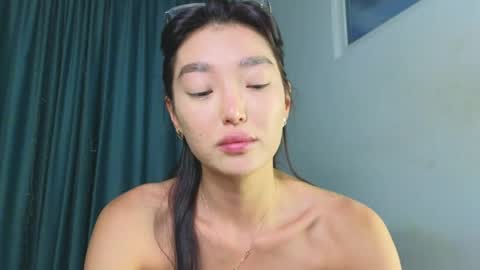 Audrey online show from 04-23-26, 02:30