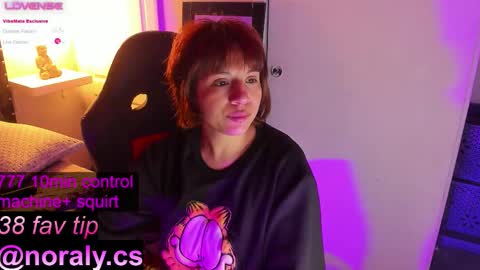 Noraly  online show from 10-16-25, 04:24