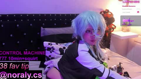 Noraly  online show from 11-22-25, 04:44