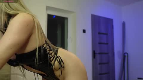 Siry online show from 10-18-25, 03:57