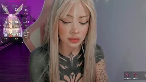 Snapshot of heybambino_ chatting on 01-02-25, 03:58 Bambi.....Help me get 100 likes in the satisfaction bar. online show from 01-02-25, 03:58