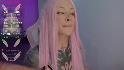 Snapshot of heybambino_ chatting on 01-13-25, 05:33 Bambi.....Help me get 100 likes in the satisfaction bar. online show from 01-13-25, 05:33