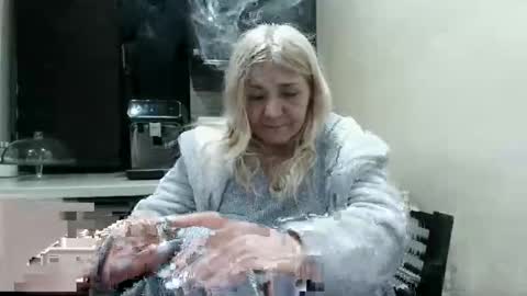 Heyheygrey online show from 02-11-26, 01:43