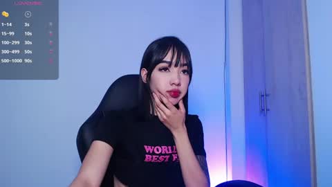 Laura online show from 07-23-26, 12:02