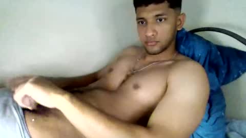 Snapshot of heynotfound chatting on 09-19-25, 11:44 xd online show from 09-19-25, 11:44