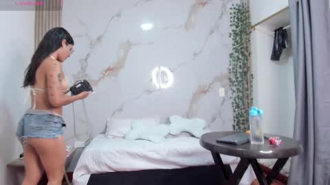 heyyo1808 online show from 10-05-25, 11:13