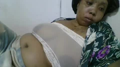 hheritinaa online show from 11-24-25, 08:25